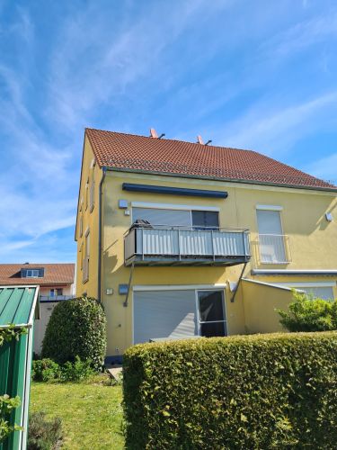 Neuwertiges, gepflegtes Haus mit Energieeffizienzklasse A+, großzügig gestaltetin 97493 Bergrheinfeld (ID 10702) - Doppelhaushälfte Bergrheinfeld Bergrheinfeld | Angebot:27167692
